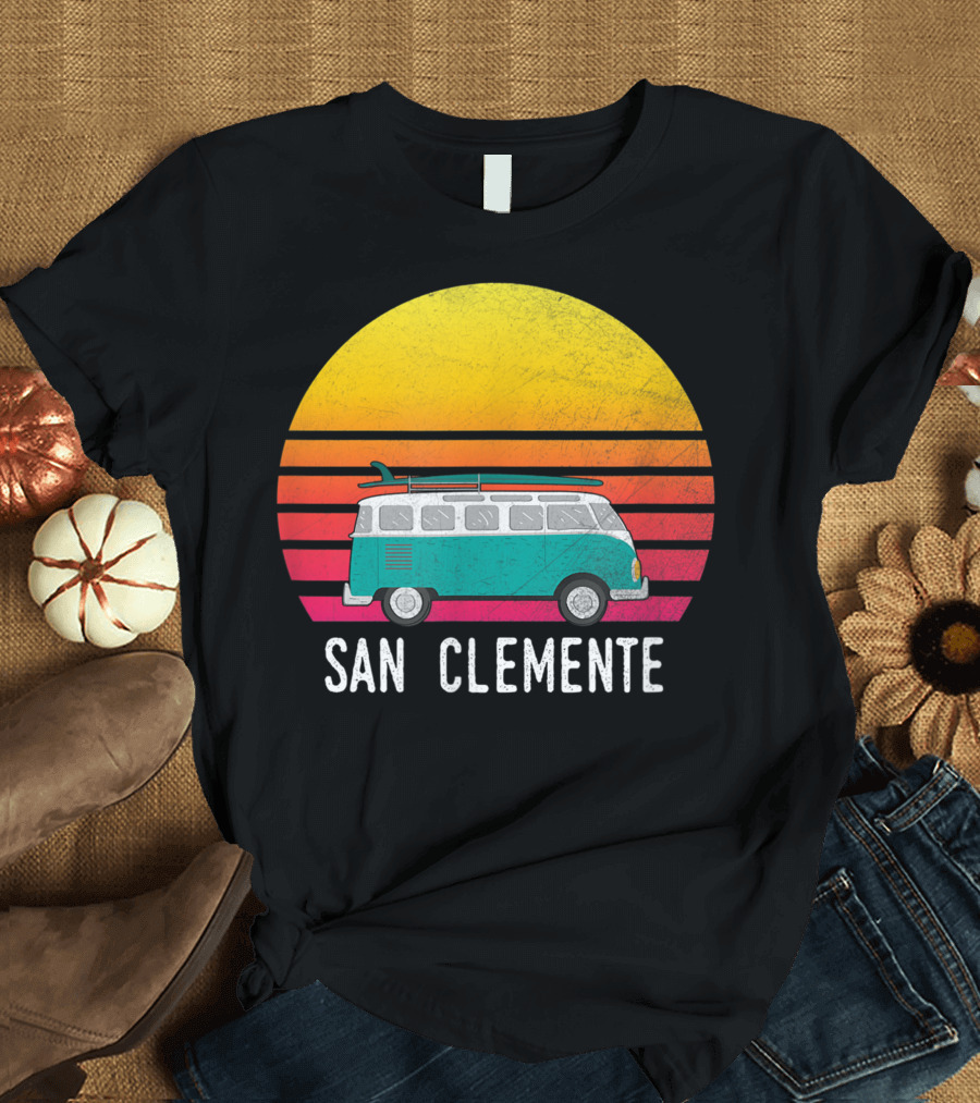 San Clemente Sunset Surfing Van Retro Vibes T-Shirt