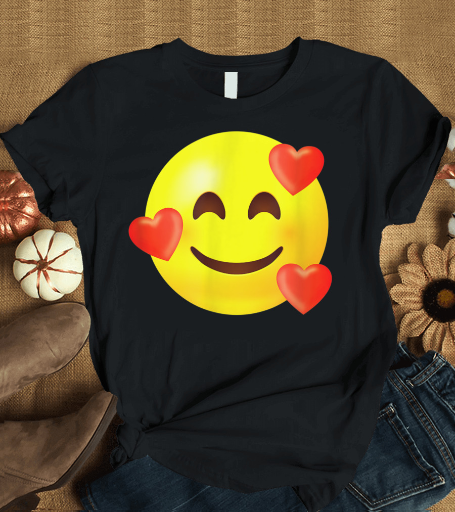 Happy Smile Emoticon with Red Heart Love Emojis T-Shirt