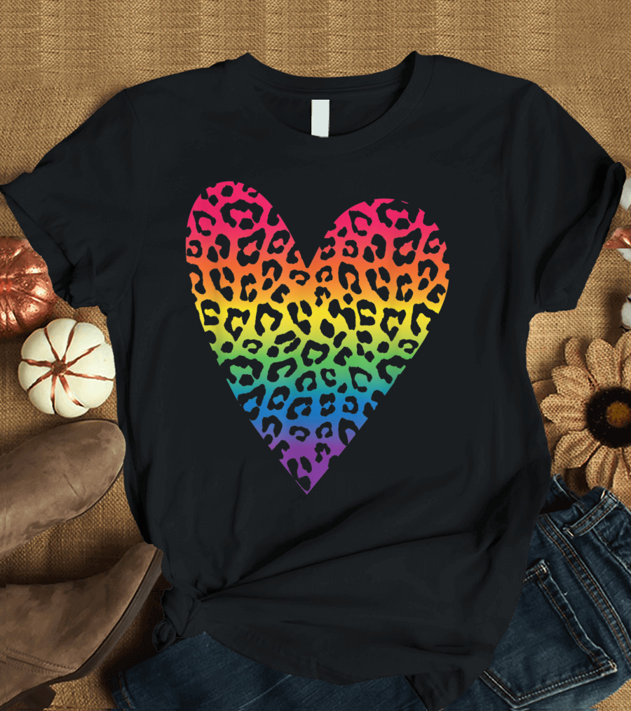 Cute Heart Leopard Gay Pride Rainbow T-Shirt