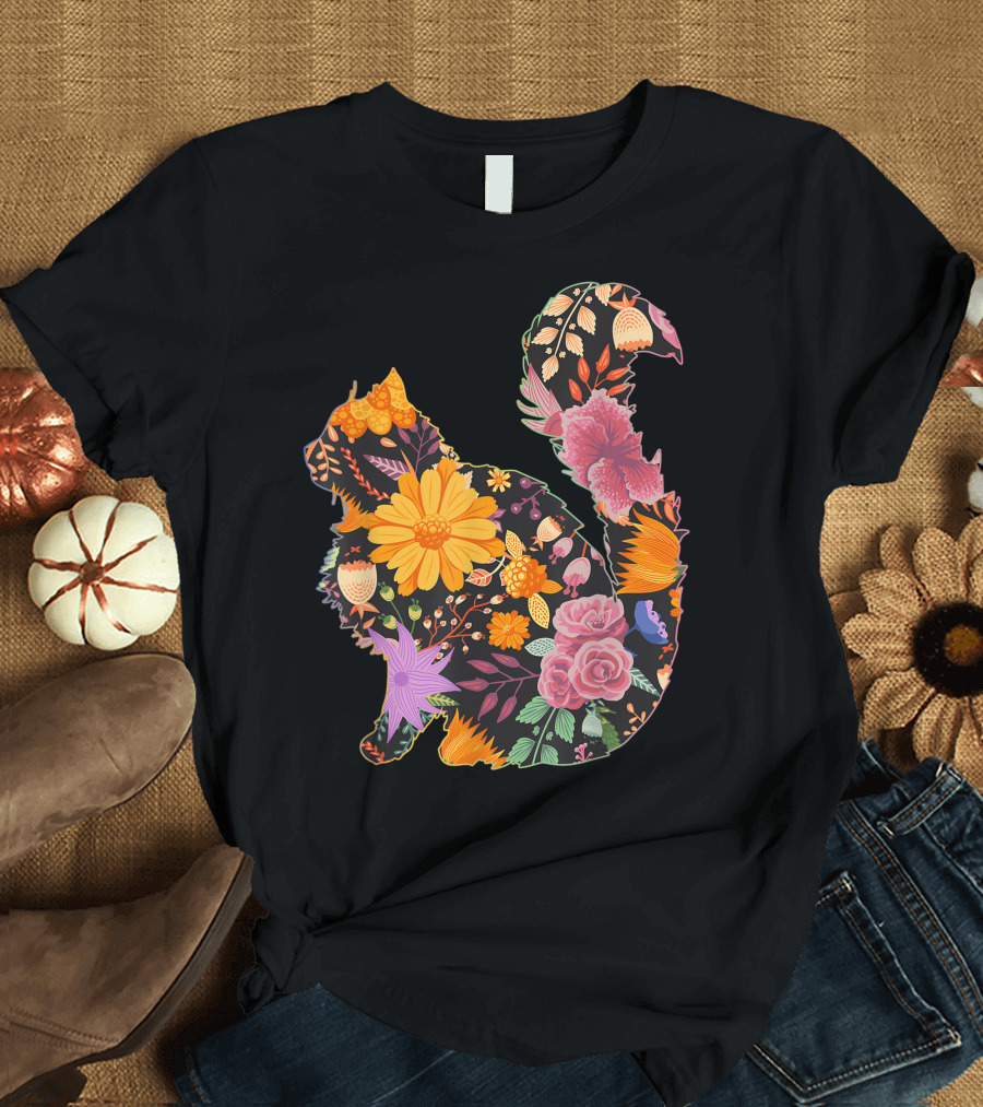 Floral Vintage Maine Coon Flower Lover T-Shirt
