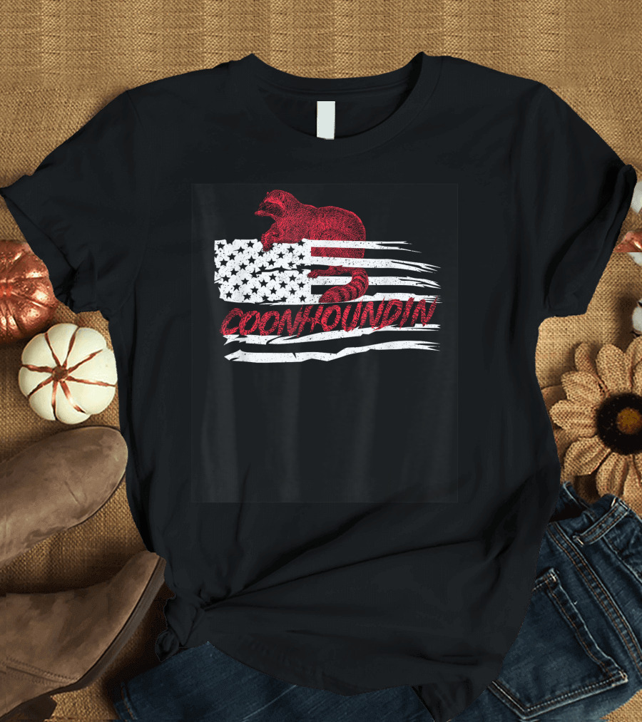 Coon Houndin Vintage American Flag Raccoon Hunting Gear 90 T-Shirt