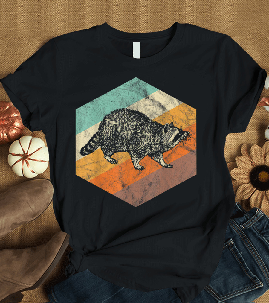 Wisconsin Badger Raccoon Vintage Hexagon Retro Stripes T-Shirt