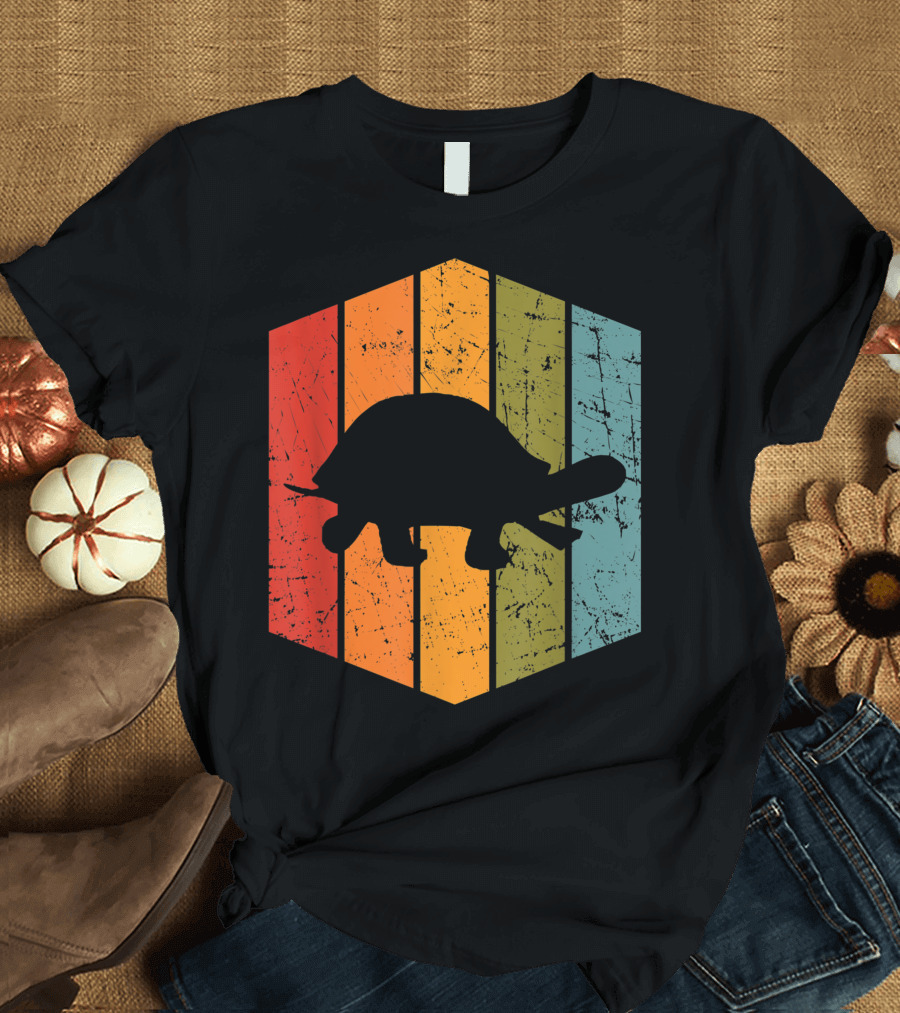 Vintage Turtle Retro Stripes Animal Lover Turtle T-Shirt