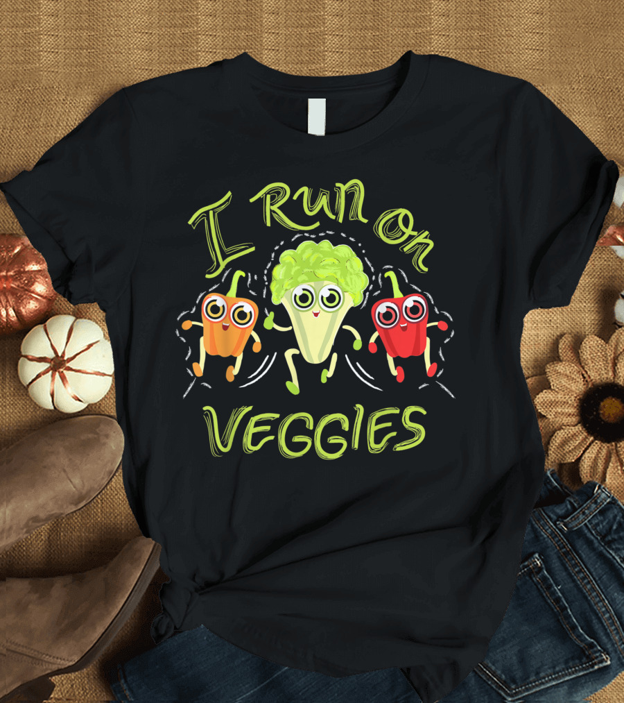 I Run On Veggies Cute Vegetarian Vegan Runner Peppers Broccoli T-Shirt