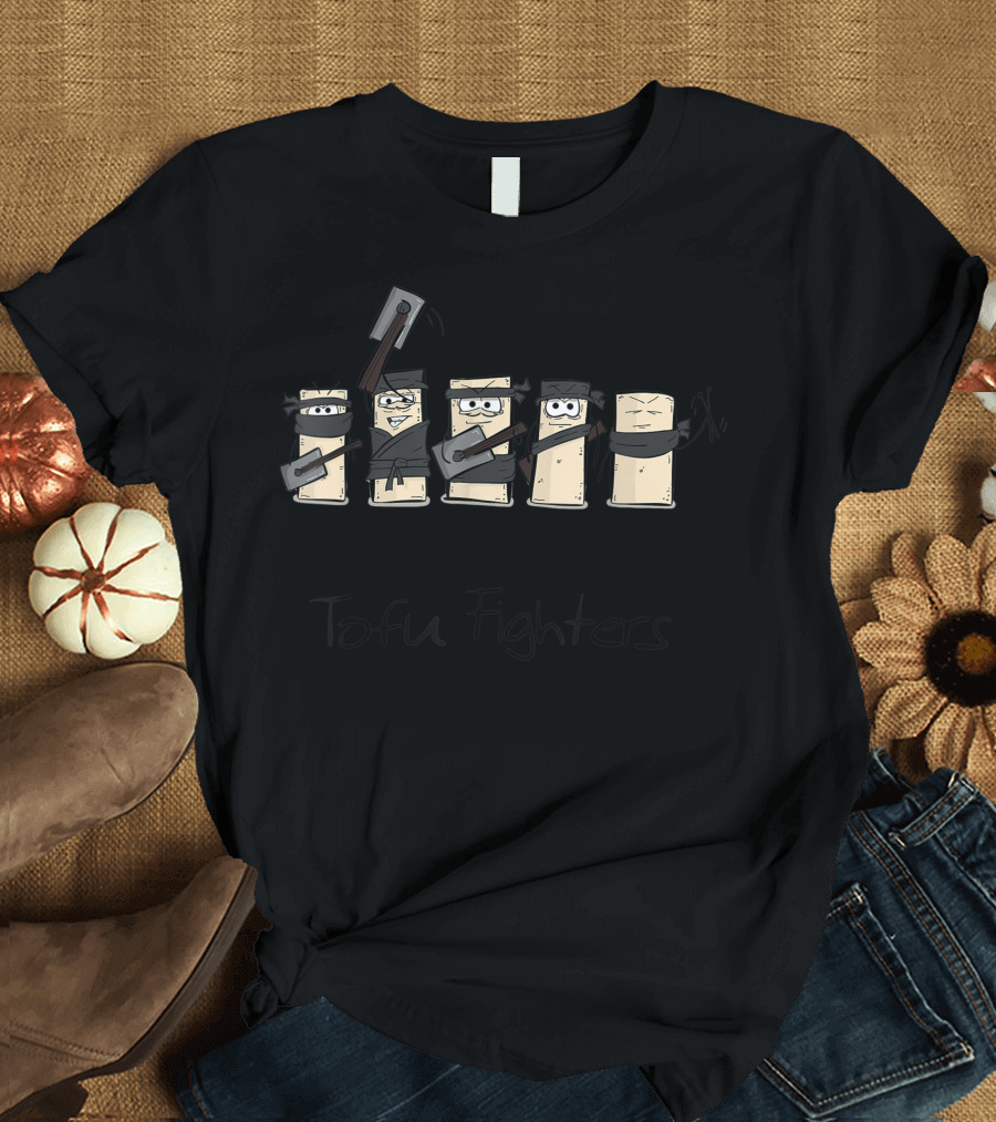 Tofu Fighters Pun for Tofu Lovers Vegans Vegetarians T-Shirt