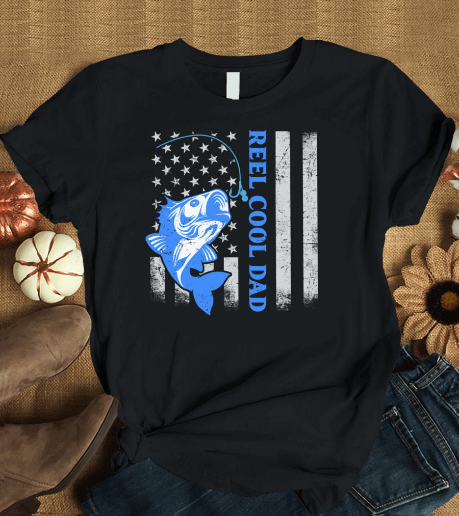 Reel Cool Dad Funny Fishing American Flag Fish T-Shirt