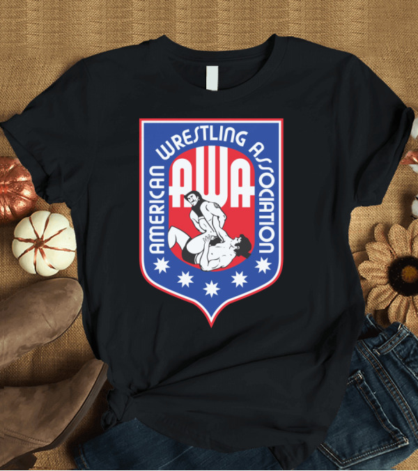 T-Shirt: American Wrestling Association AWA Logo Wrestling Scene T-Shirt American Wrestling Association AWA Logo Wrestling Scene T-Shirt