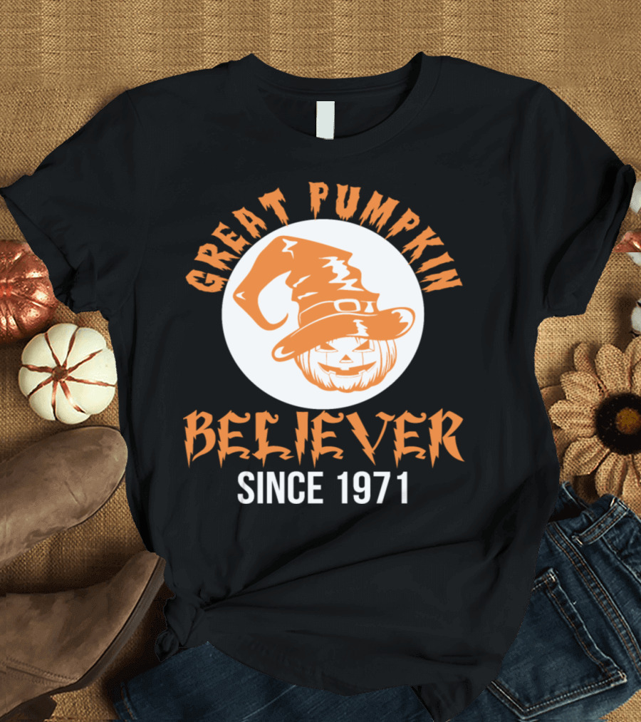 Great Pumpkin Believer Since 1971 Halloween T-Shirt