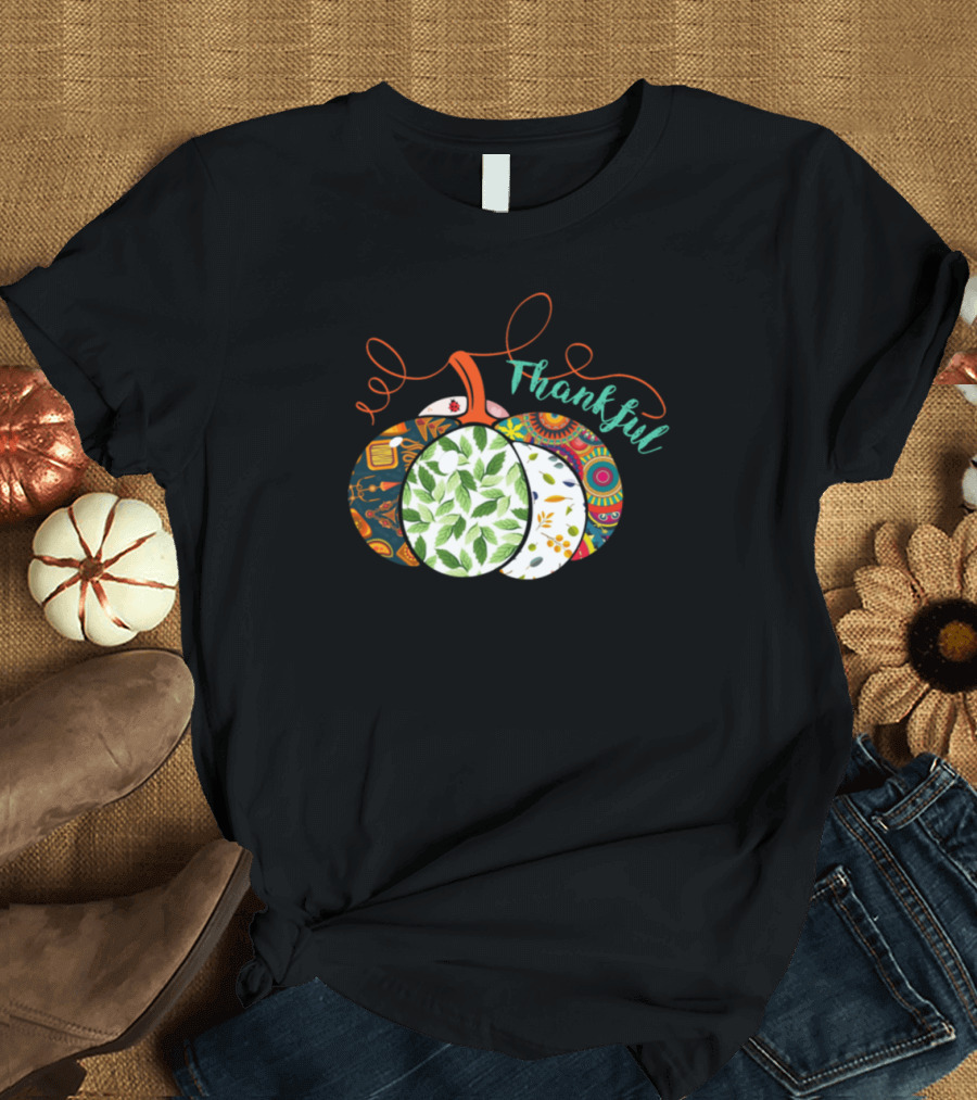 Thankful Pumpkin Thanksgiving Fall Leaves T-Shirt