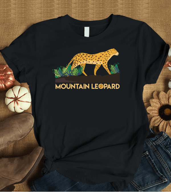 T-Shirt: Mountain Leopard Jungle Walk with Green Leaves T-Shirt Mountain Leopard Jungle Walk with Green Leaves T-Shirt