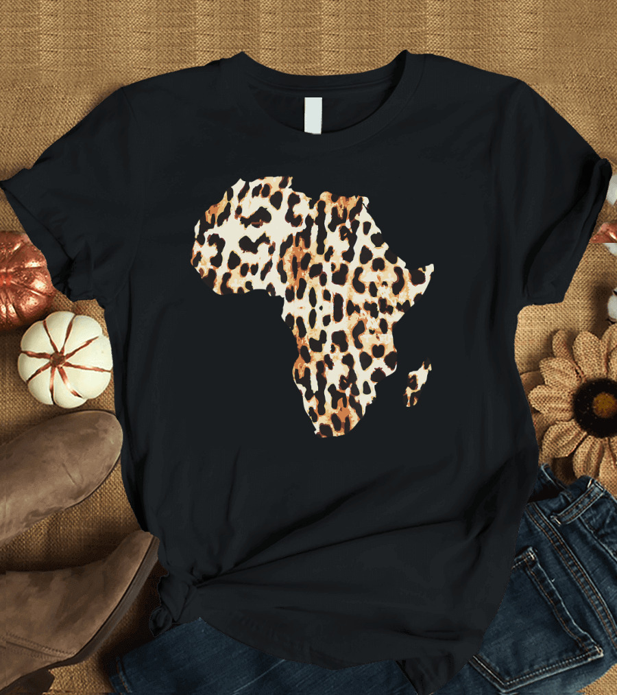 Cool Cheetah Leopard Print Africa Map T-Shirt