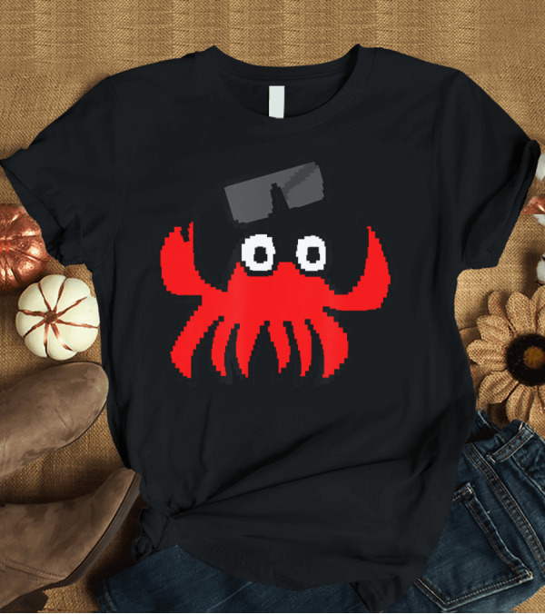 T-Shirt: Pixelated Sunglasses Crab T-Shirt Pixelated Sunglasses Crab T-Shirt