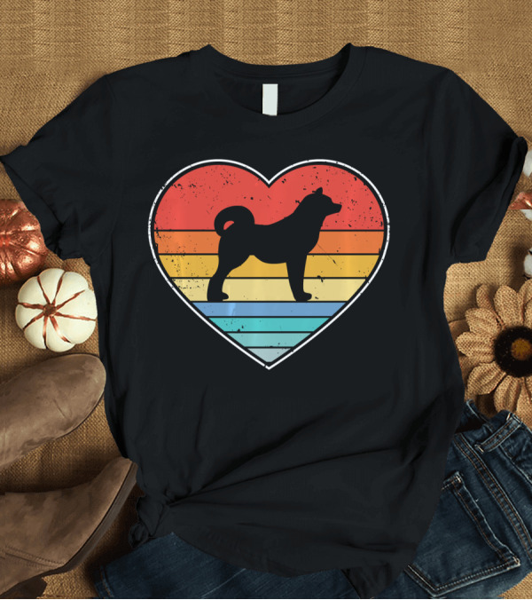 T-Shirt: Akita Inu Dog Heart Retro Vintage Stripes T-Shirt Akita Inu Dog Heart Retro Vintage Stripes T-Shirt