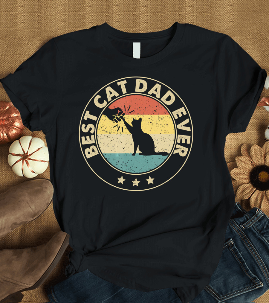 Best Cat Dad Ever Retro Cat Lovers Fist Bump Vintage Stripes T-Shirt