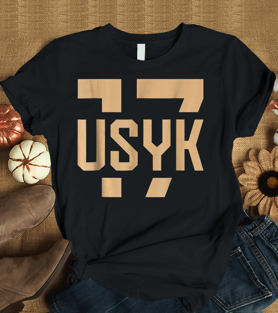 Usyk 17 Ukrainian Boxing Champion T-Shirt
