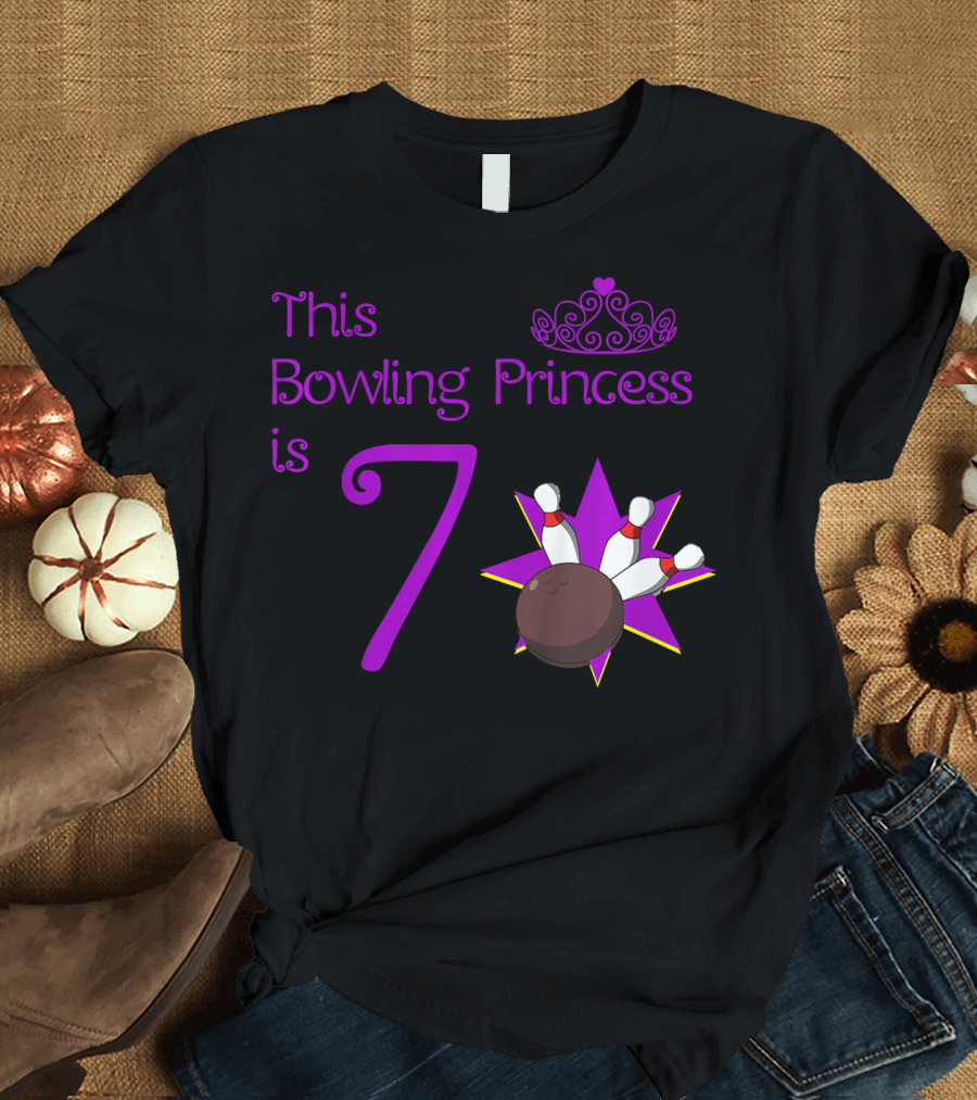 This Bowling Princess is 7 Kids 7 Year Old Bowling Birthday Party 7th T-Shirt