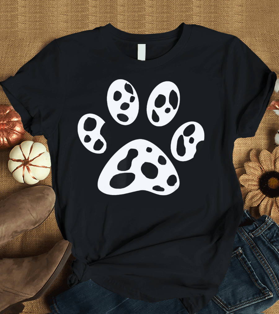 Dalmatian Paw Print Design for Dalmatians Puppy Lovers T-Shirt