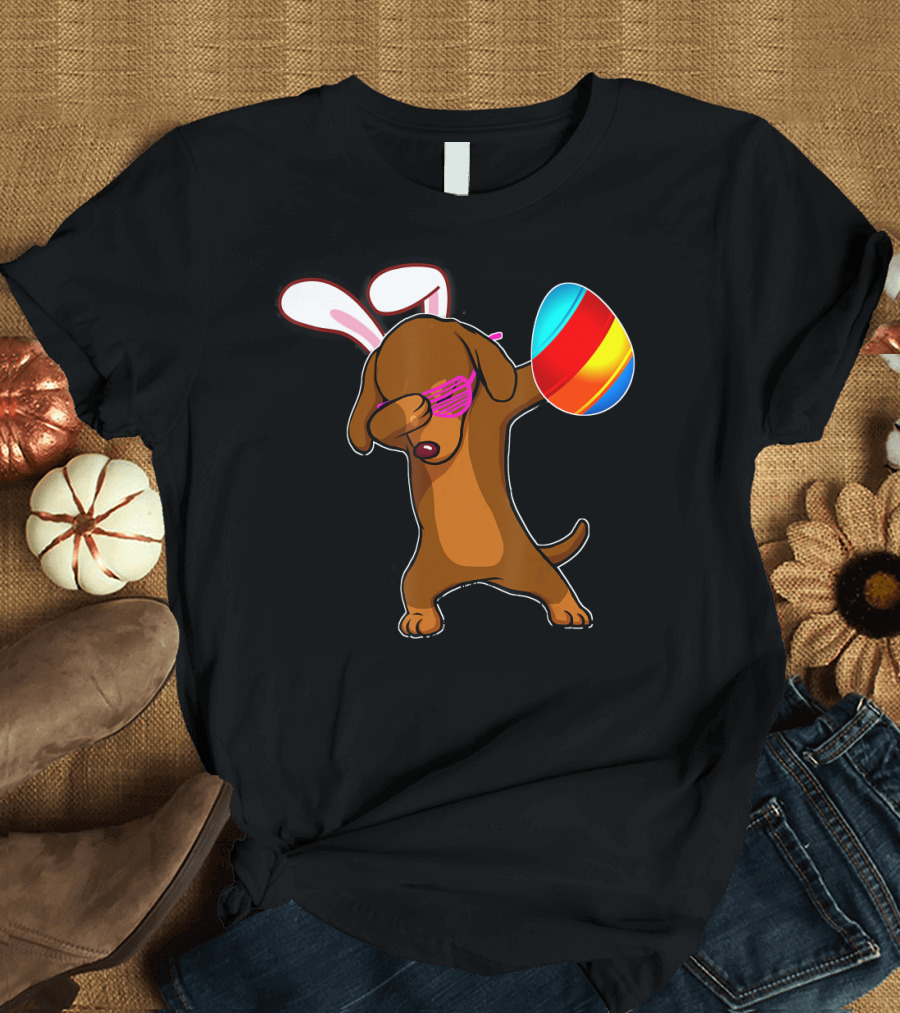 Easter Bunny Dabbing Dachshund Dog with Colorful Egg and Sunglasses T-Shirt