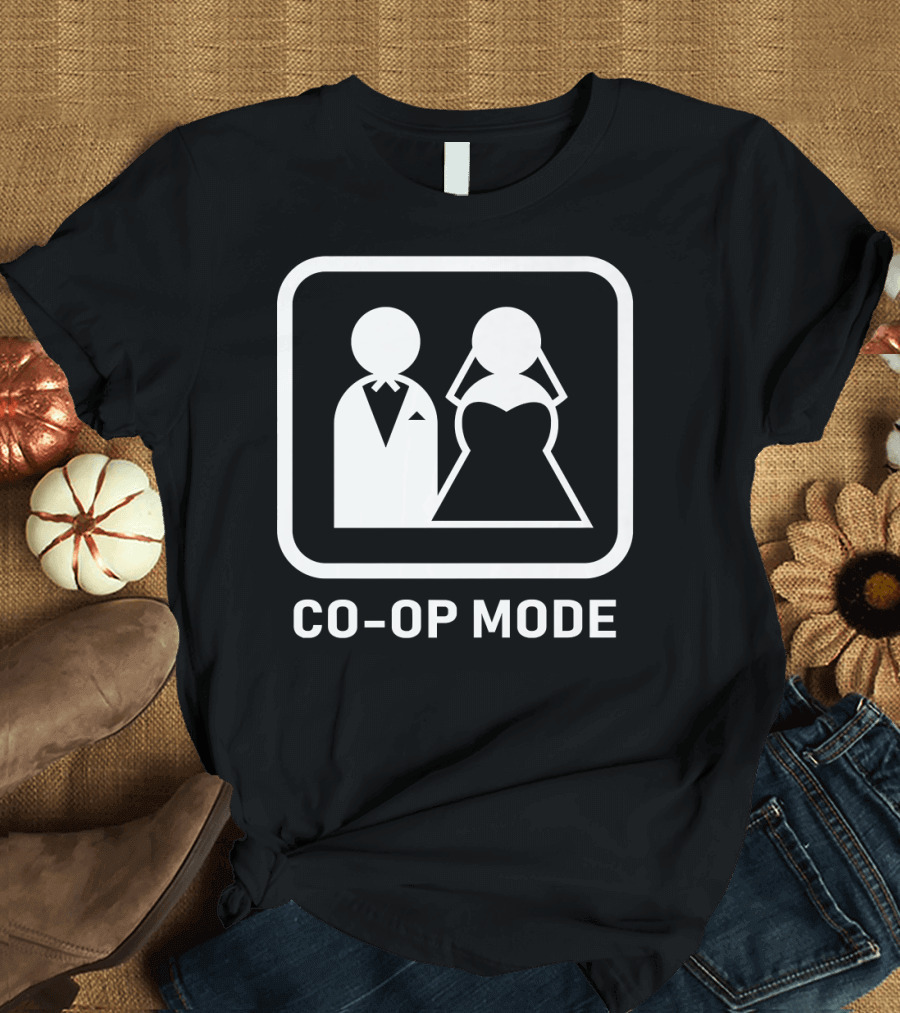 Co-Op Mode Gamer Couple Marriage Idea Funny Vid Wedding Gaming Humor T-Shirt