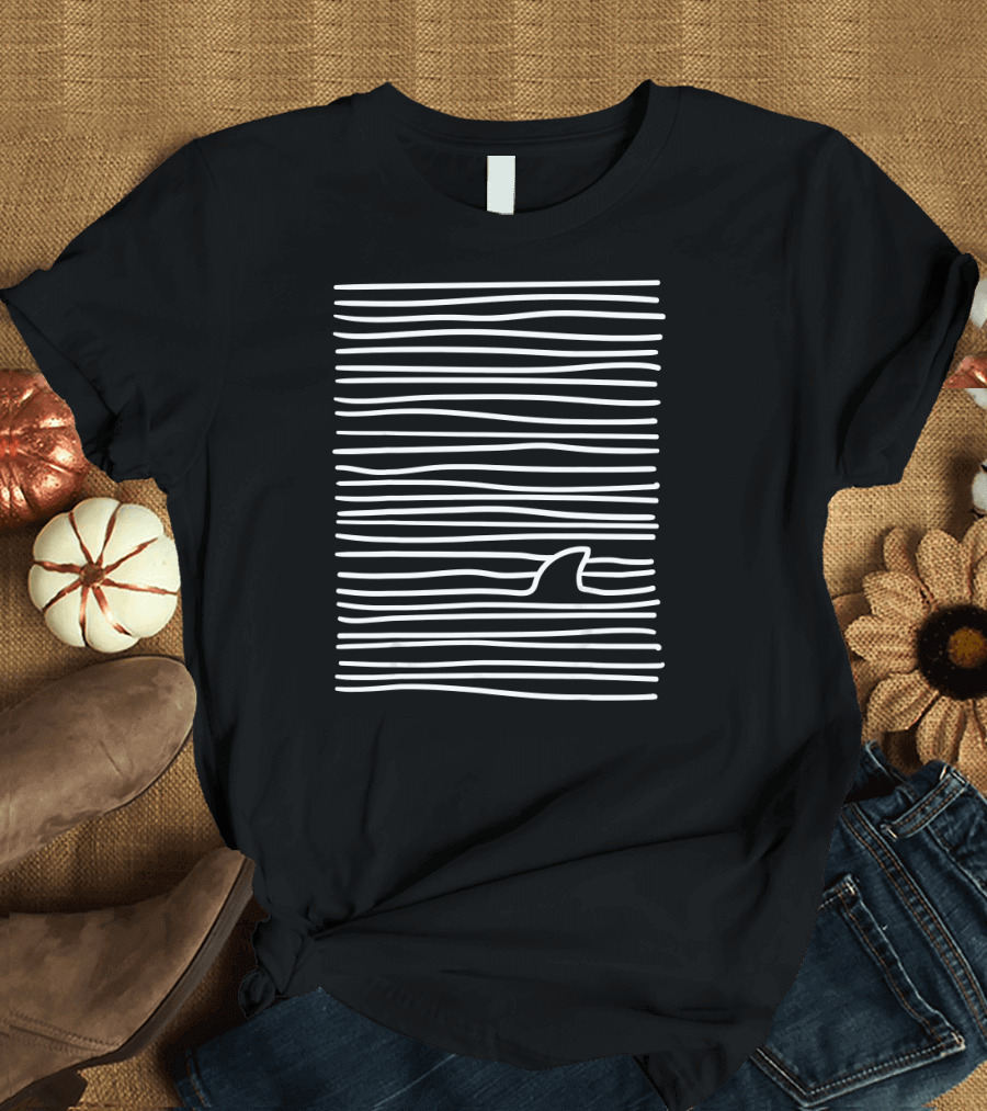 Minimal Line Drawing Unique Shark Waves T-Shirt