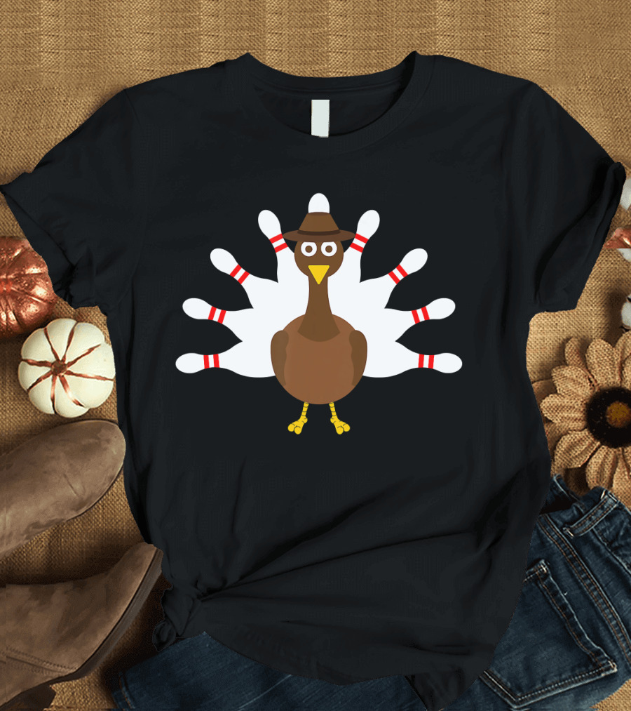 Turkey Bowling Bowler with Hat and Pin Feathers T-Shirt