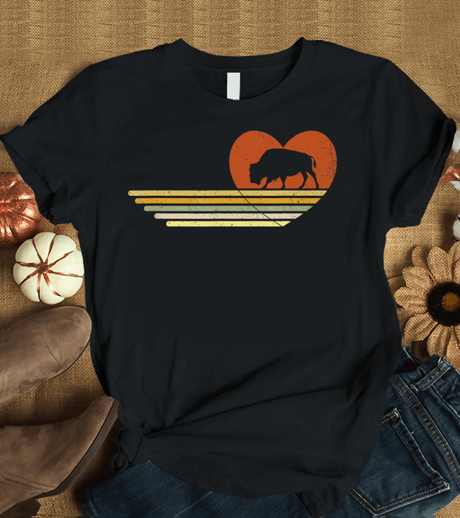 Vintage Bison Heart Retro Sunset Stripes T-Shirt