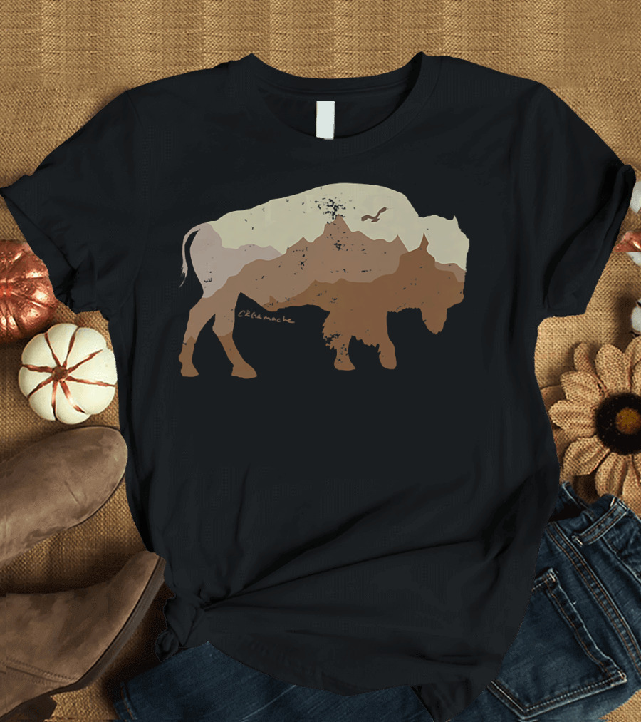Vintage Bison Mountains Eagle Outdoor Cetanluta T-Shirt