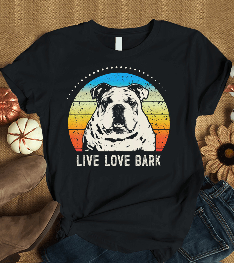 Live Love Bark Vintage English Bulldog Retro Sunset T-Shirt
