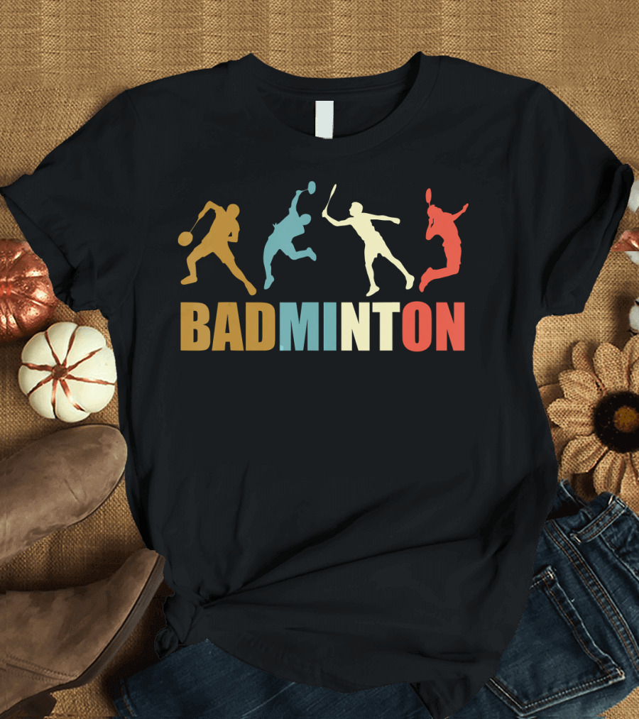Vintage Style Badminton Mom 70s Badminton Sports T-Shirt