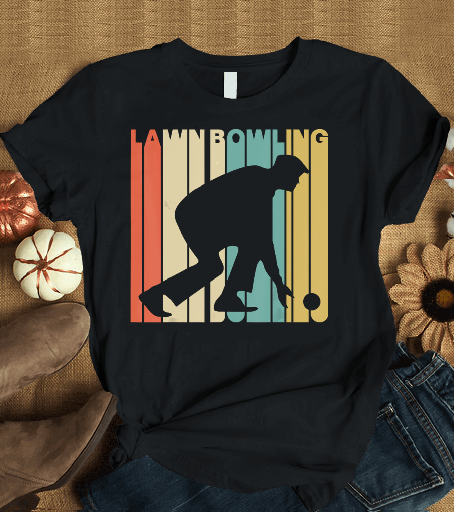 Vintage Lawn Bowling Silhouette Retro Stripes T-Shirt