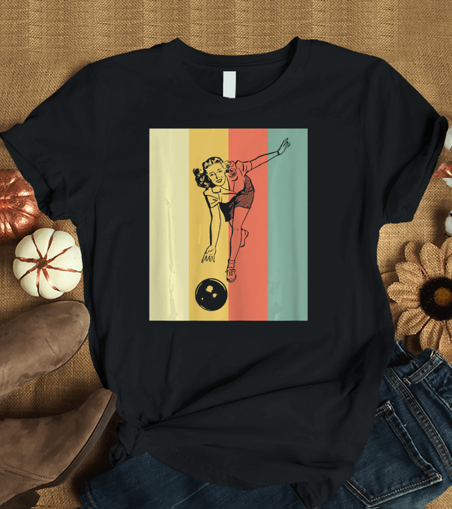 Vintage Bowling Bowlin Retro Style Bowler T-Shirt