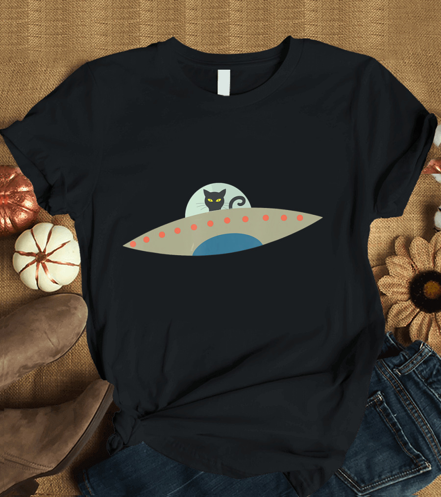 Alien Cat UFO Spaceship Black Cat T-Shirt