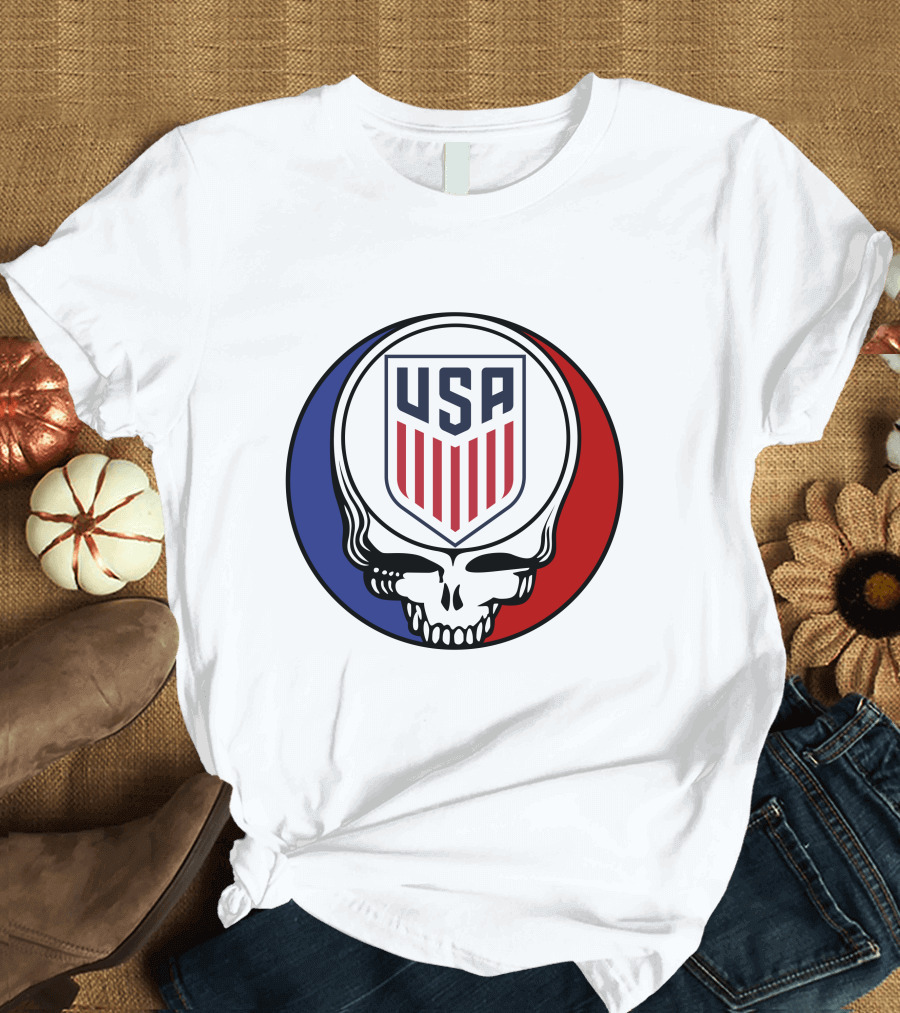 USA Soccer Grateful Dead Skull Logo Red Blue Badge T-Shirt