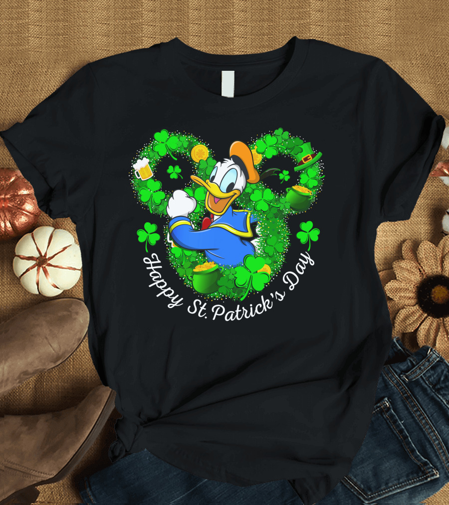 Happy St. Patrick's Day Donald Duck Shamrocks And Gold T-Shirt