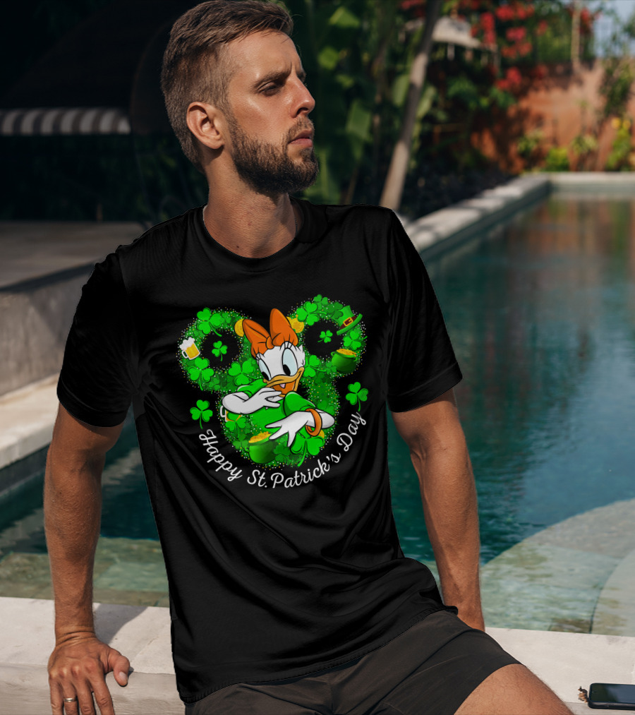 Happy St. Patrick's Day Daisy Duck With Shamrocks And Leprechaun Hat T-Shirt