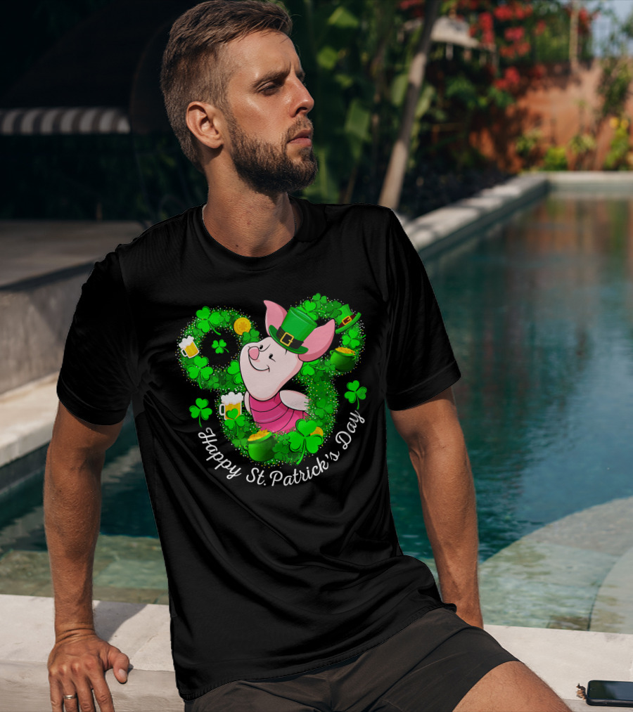 Happy St. Patrick's Day Piglet Shamrocks And Beer T-Shirt