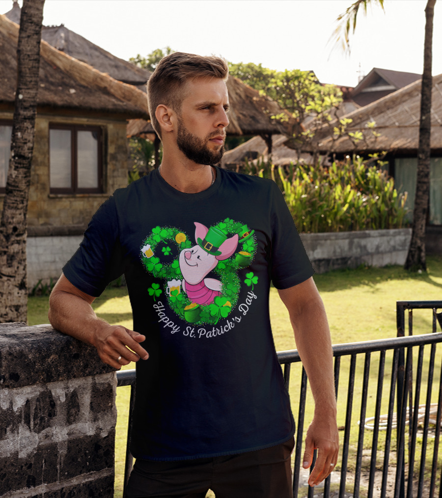 Happy St. Patrick's Day Piglet Shamrocks And Beer T-Shirt