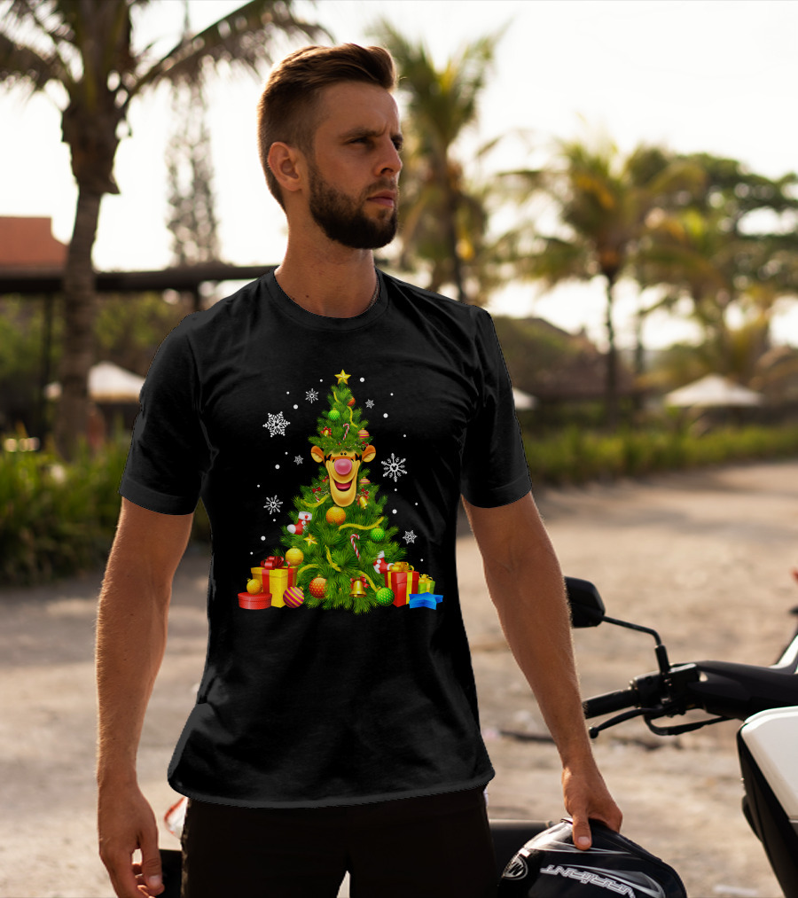 Tigger Christmas Tree With Snowflakes And Gifts T-Shirt