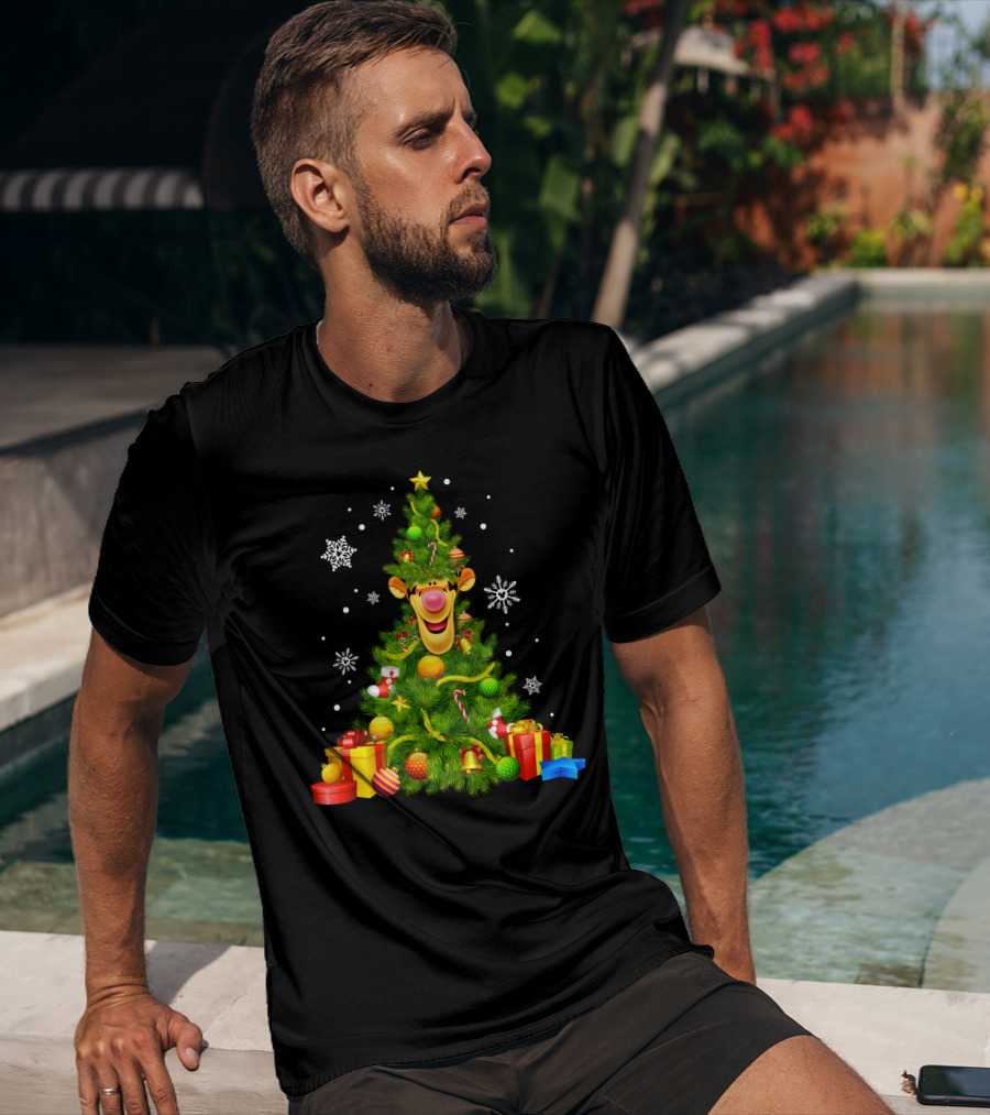 Tigger Christmas Tree With Snowflakes And Gifts T-Shirt