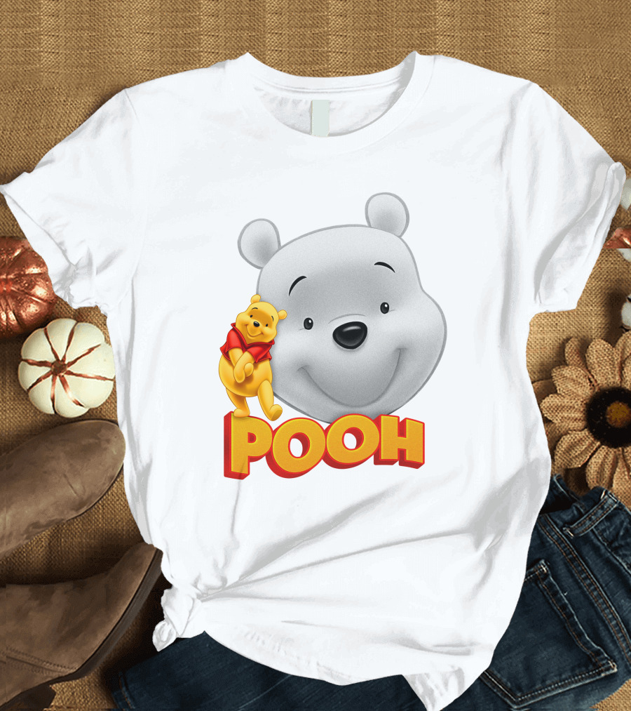 Winnie The Pooh Bear Cute And Cuddly Icon T-Shirt