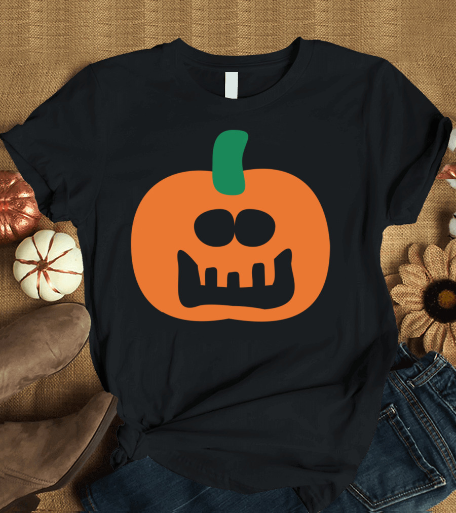 Cameron The Silly Halloween Pumpkin Black Green Orange Face T-Shirt