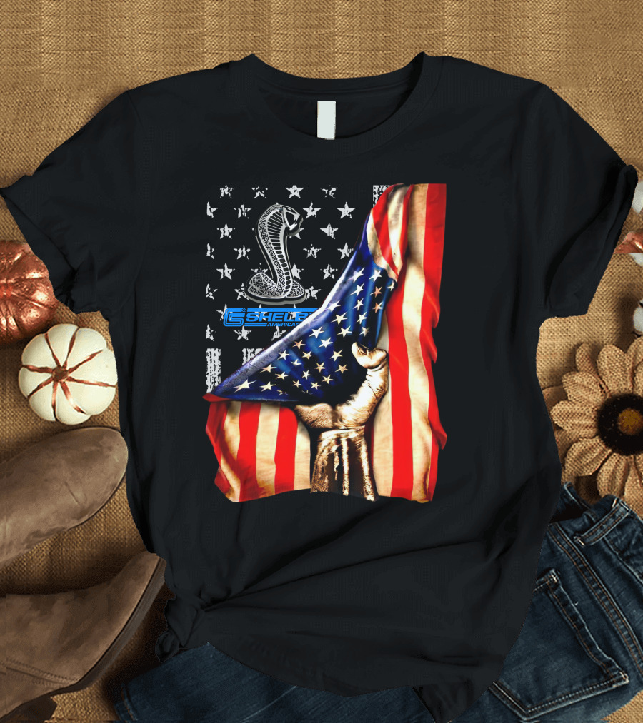 SHELBY AMERICA FLAG COBRA STAR SYMBOL FIST GRIP T-Shirt
