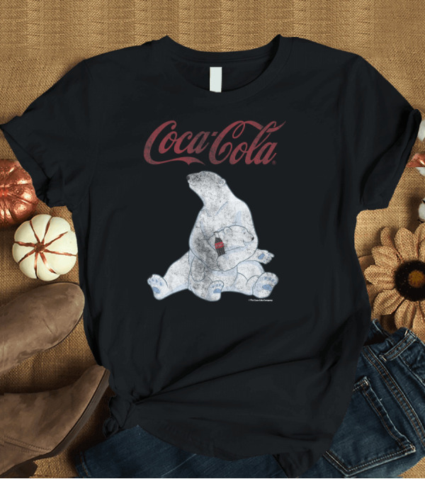 T-Shirt: Coca Cola Vintage Faded Polar Bears Hugging with Soda Bottle T-Shirt Coca Cola Vintage Faded Polar Bears Hugging with Soda Bottle T-Shirt