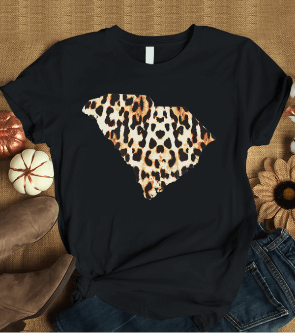 T-Shirt: Cool South Carolina State Leopard Print T-Shirt Cool South Carolina State Leopard Print T-Shirt