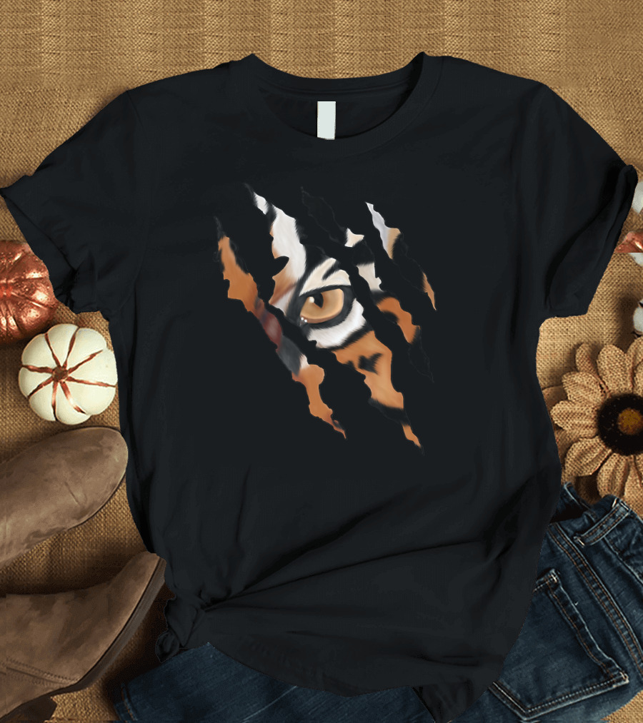 Fearless Claw of the Tiger Eye T-Shirt