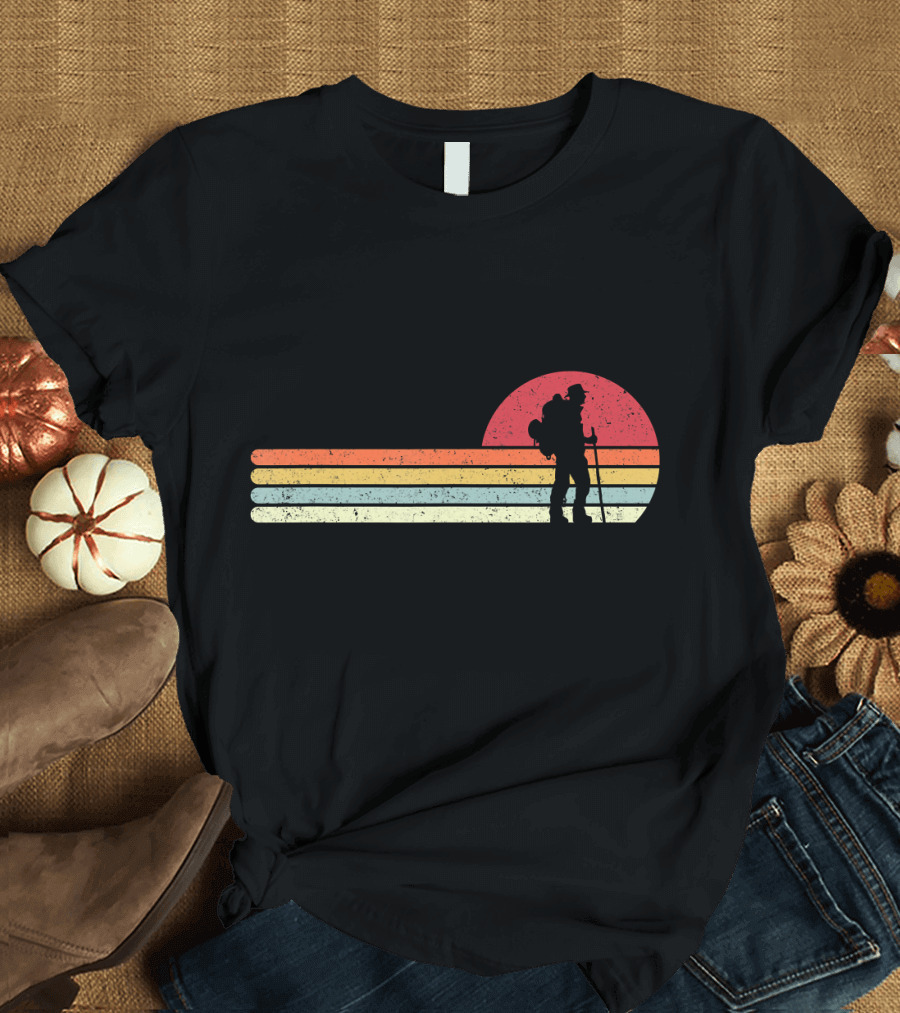 Hiking Retro Style Silhouette Sunset Horizon T-Shirt