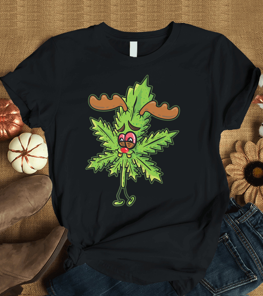 Cannabis Leaf Stoned Reindeer Weed Smoking Rudolph Marijuana Leaf Antlers T-Shirt