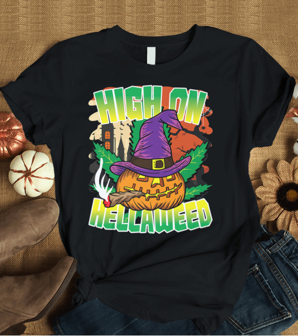 T-Shirt: High On Hellaweed Pumpkin Smoking Weed THC Halloween Stoner T-Shirt High On Hellaweed Pumpkin Smoking Weed THC Halloween Stoner T-Shirt