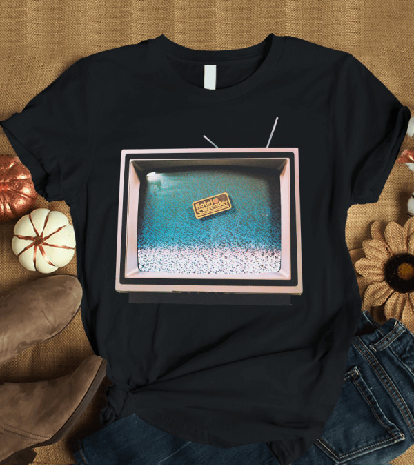 T-Shirt: Hotel Surrender TV Static Retro Television T-Shirt Hotel Surrender TV Static Retro Television T-Shirt