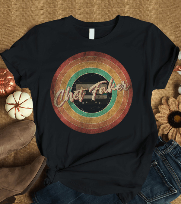 T-Shirt: Chet Faker Vintage Circle Cassette Tape T-Shirt Chet Faker Vintage Circle Cassette Tape T-Shirt